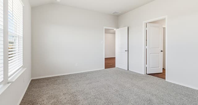 16048  Hamilton Cove, Elmendorf, TX 78112 — photo 19