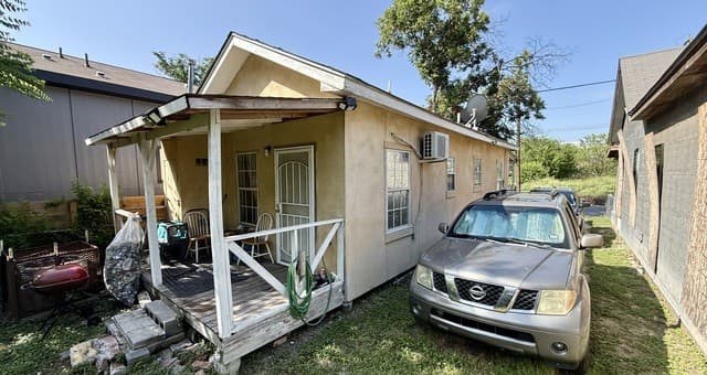 211  Rehmann, San Antonio, TX 78204 — photo 8