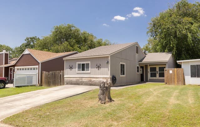 6227 Valley Queen