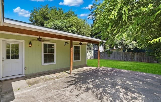 435 W Baylor, San Antonio, TX 78204 — photo 22