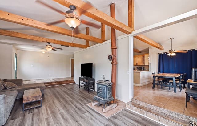 1027  Bluebonnet, Adkins, TX 78101 — photo 5