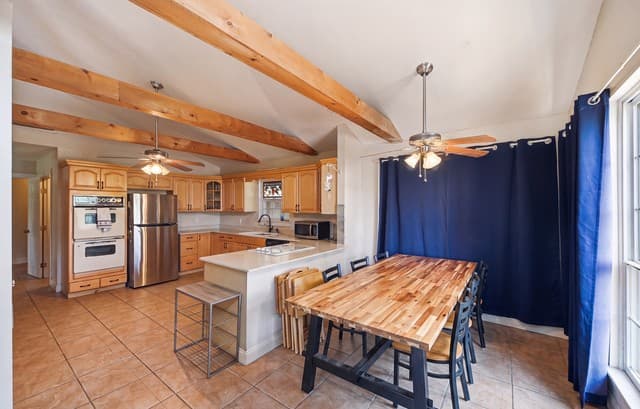 1027  Bluebonnet, Adkins, TX 78101 — photo 6