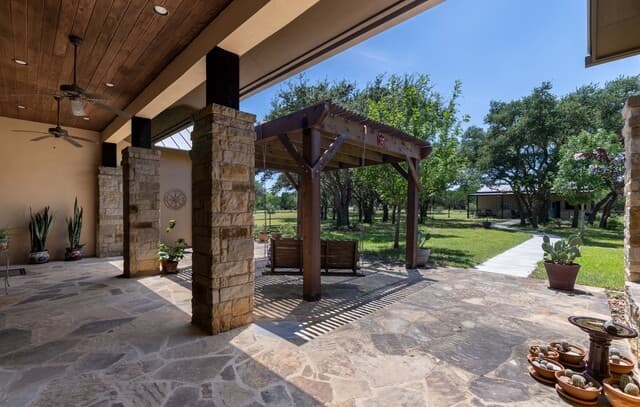 762  Buckskin Trl, Bandera, TX 78003 — photo 25