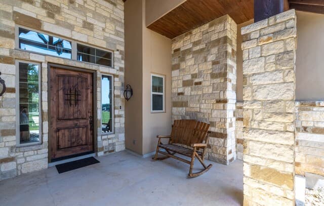 762  Buckskin Trl, Bandera, TX 78003 — photo 3