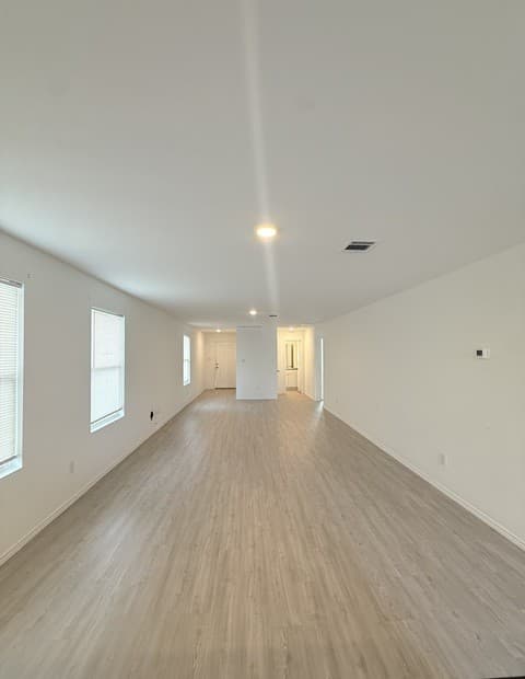 8910  Solar Cove, San Antonio, TX 78252 — photo 11