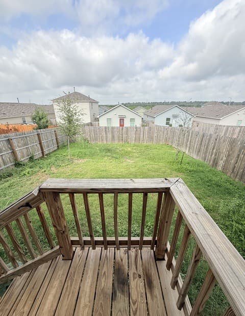 8910  Solar Cove, San Antonio, TX 78252 — photo 12