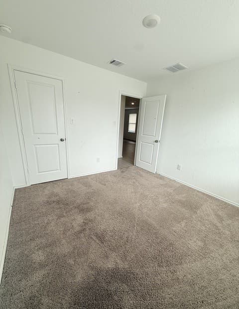 8910  Solar Cove, San Antonio, TX 78252 — photo 7