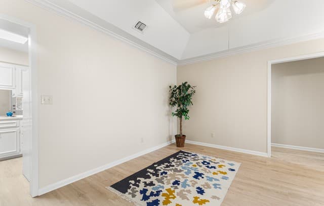 2611  Eisenhauer Unit 304, San Antonio, TX 78209 — photo 18