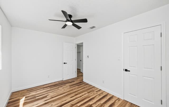 7530  Pipers way, San Antonio, TX 78251 — photo 22