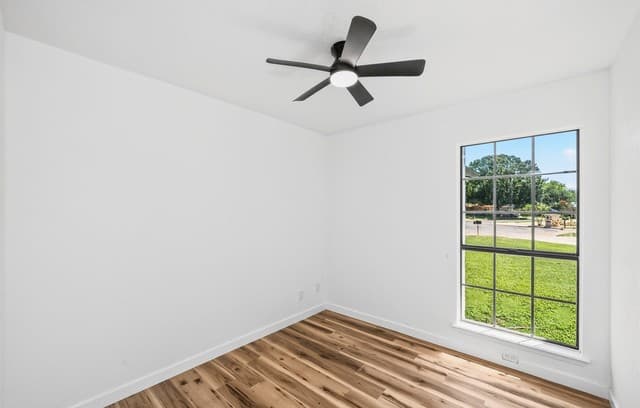 7530  Pipers way, San Antonio, TX 78251 — photo 25