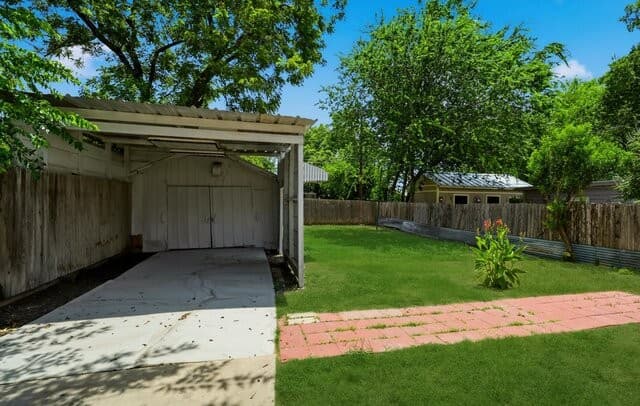 1030  Fulton Ave, San Antonio, TX 78201 — photo 17