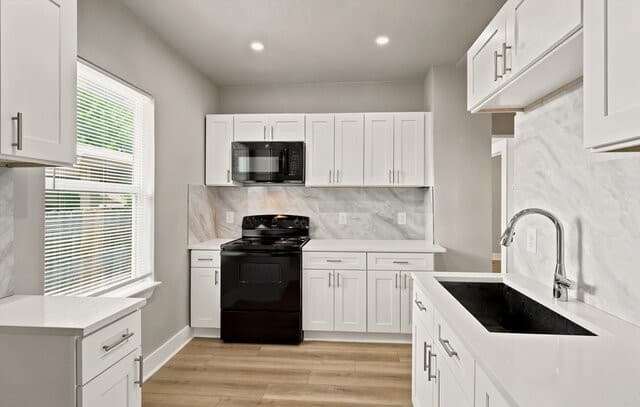 1030  Fulton Ave, San Antonio, TX 78201 — photo 8