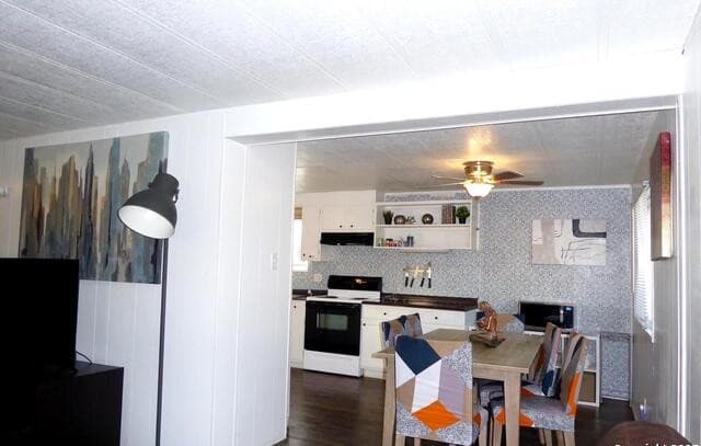 1884  Live Oak, Canyon Lake, TX 78133 — photo 14