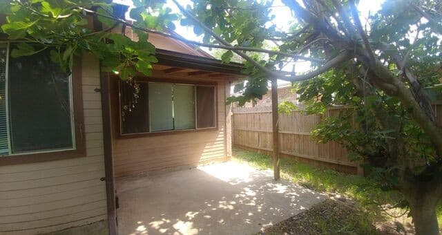 8131  Forest Dawn, Live Oak, TX 78233 — photo 10