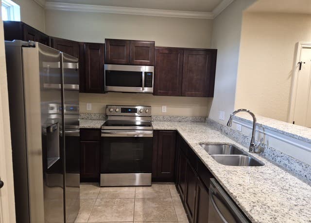 6406  Marcel Way Unit 103, San Antonio, TX 78233 — photo 6