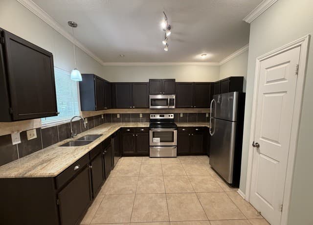 13123  Burgundy Pt, San Antonio, TX 78217 — photo 5