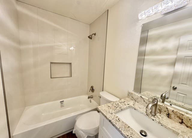 5806  Misty Gln, San Antonio, TX 78247 — photo 19