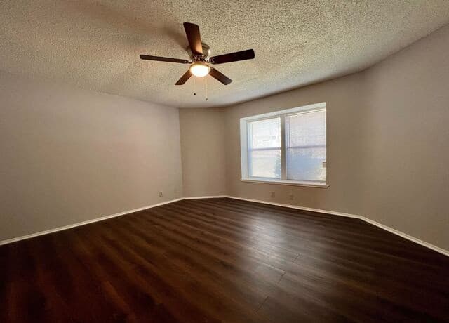 8626  Serene Ridge Drive, San Antonio, TX 78239 — photo 15