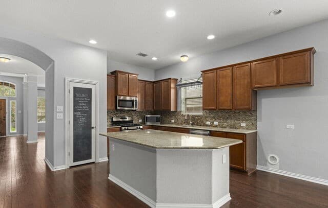 24751  Buck Crk, San Antonio, TX 78255 — photo 13