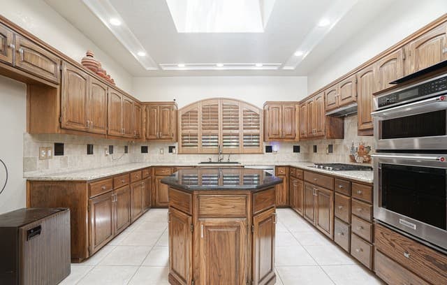 15551  Dawn Crst, San Antonio, TX 78248 — photo 10