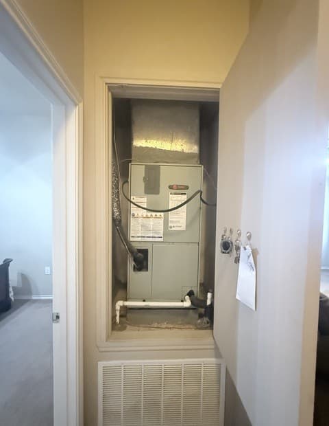 2314  Mission Vis, San Antonio, TX 78223 — photo 11