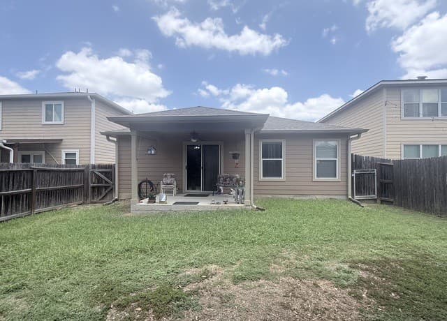 2314  Mission Vis, San Antonio, TX 78223 — photo 7