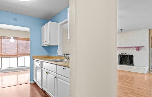 12215  San Miguel, San Antonio, TX 78233 — photo 6