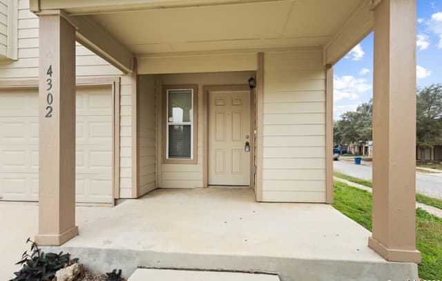 4302  Stetson View