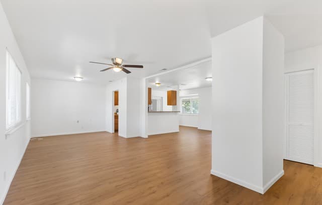 8810  Garden Quarte St, San Antonio, TX 78217 — photo 5