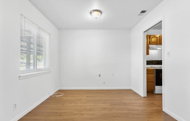 8810  Garden Quarte St, San Antonio, TX 78217 — photo 6