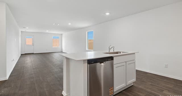 4243  Common Sage, Von Ormy, TX 78073 — photo 10