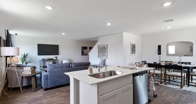 4247  Common Sage, Von Ormy, TX 78073 — photo 10