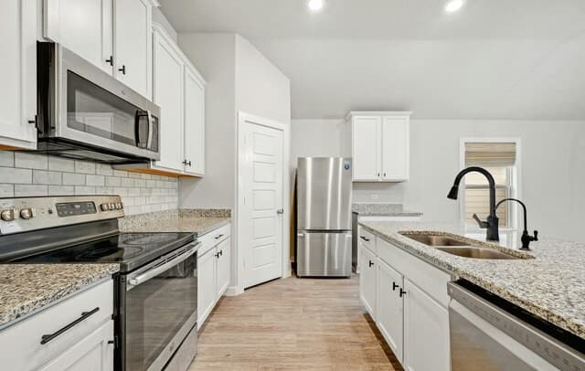 5507  Pearl Valley, San Antonio, TX 78242 — photo 15