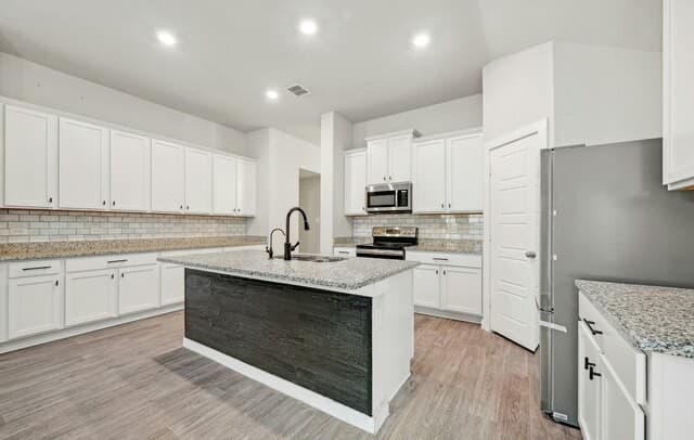 5507  Pearl Valley, San Antonio, TX 78242 — photo 9