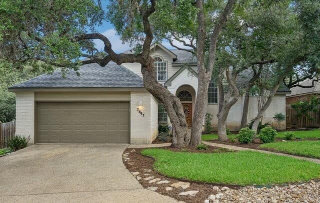 2647 Inwood Briar