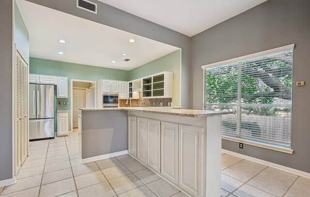 2647  Inwood Briar, San Antonio, TX 78248 — photo 9