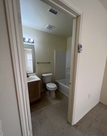 934  Arbor Pl, San Antonio, TX 78207 — photo 11