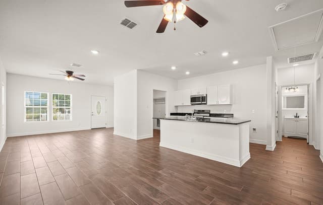 238  Bundy, San Antonio, TX 78220 — photo 15