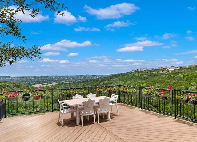 8103  Vanity Hill, San Antonio, TX 78256 — photo 2