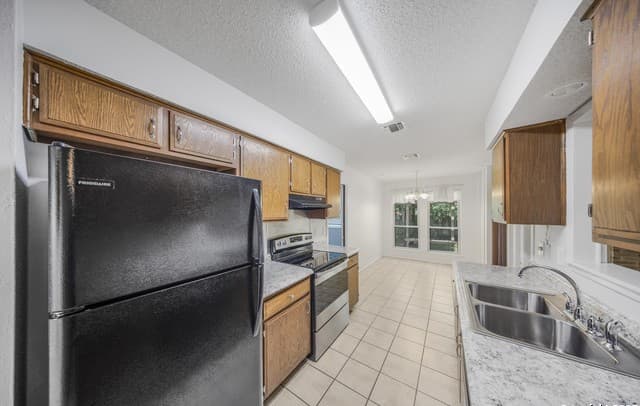 9218  Woodheather, San Antonio, TX 78254 — photo 13