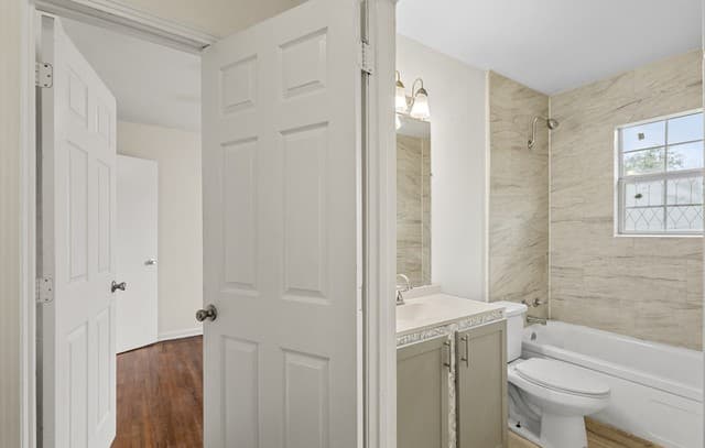 759  Avondale Ave, San Antonio, TX 78223 — photo 15