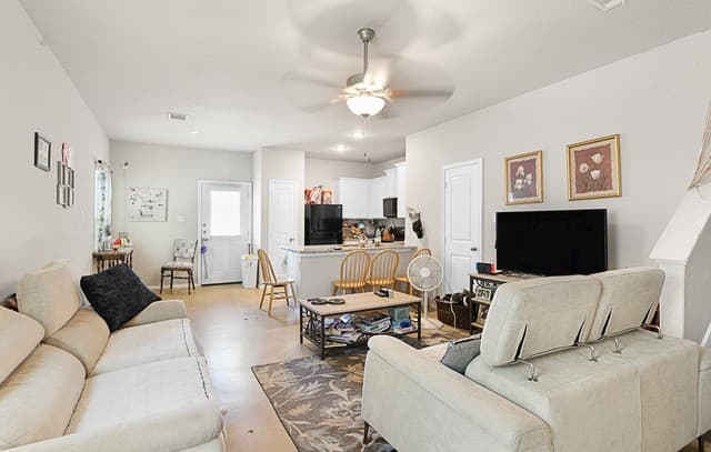 8623  Key Windy Way, Converse, TX 78109 — photo 19