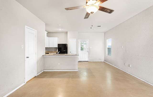 8623  Key Windy Way, Converse, TX 78109 — photo 7