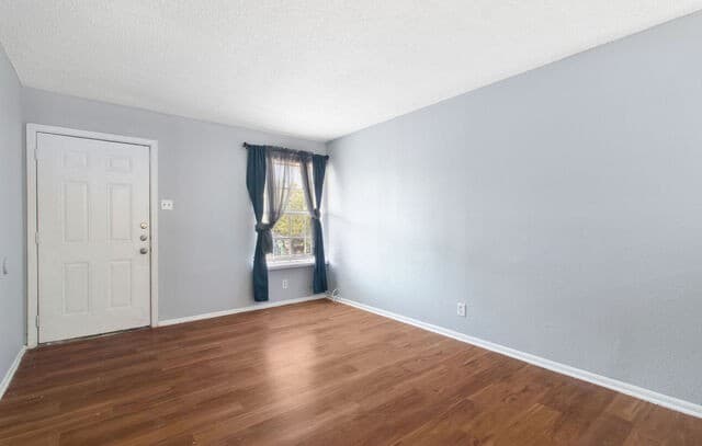 5111  Red Hawk, San Antonio, TX 78242 — photo 8