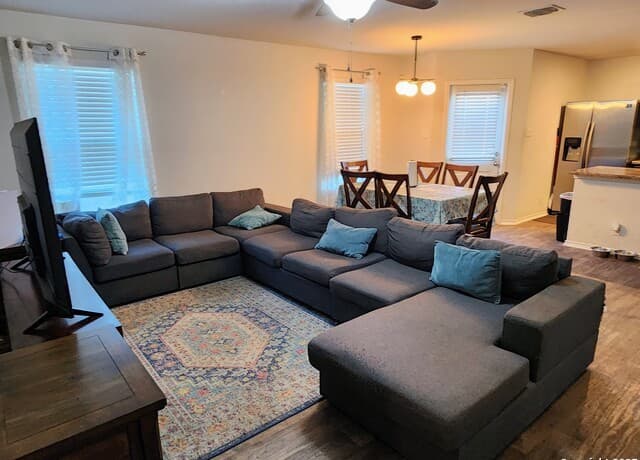 6420  Legato Curve, San Antonio, TX 78252 — photo 3