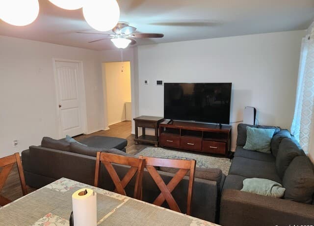 6420  Legato Curve, San Antonio, TX 78252 — photo 5