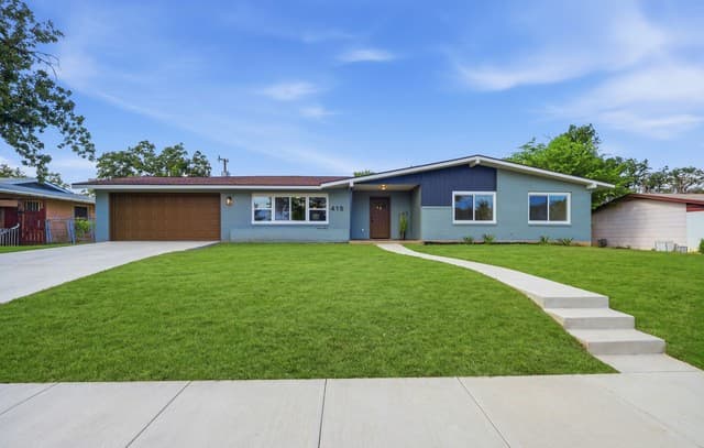 415  Redcliff Dr, San Antonio, TX 78216 — photo 2