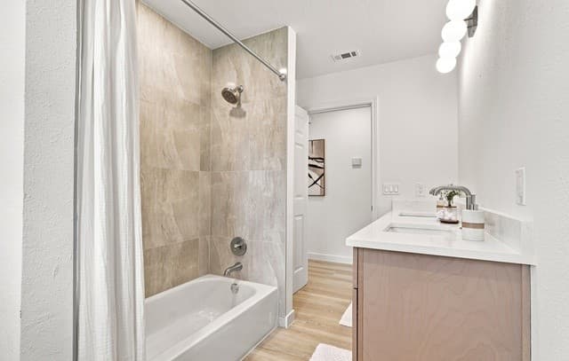 415  Redcliff Dr, San Antonio, TX 78216 — photo 21