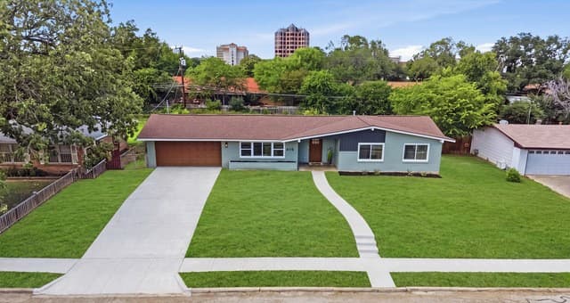 415  Redcliff Dr, San Antonio, TX 78216 — photo 4
