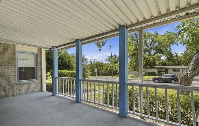 2831  Knight Robin Dr, San Antonio, TX 78209 — photo 4